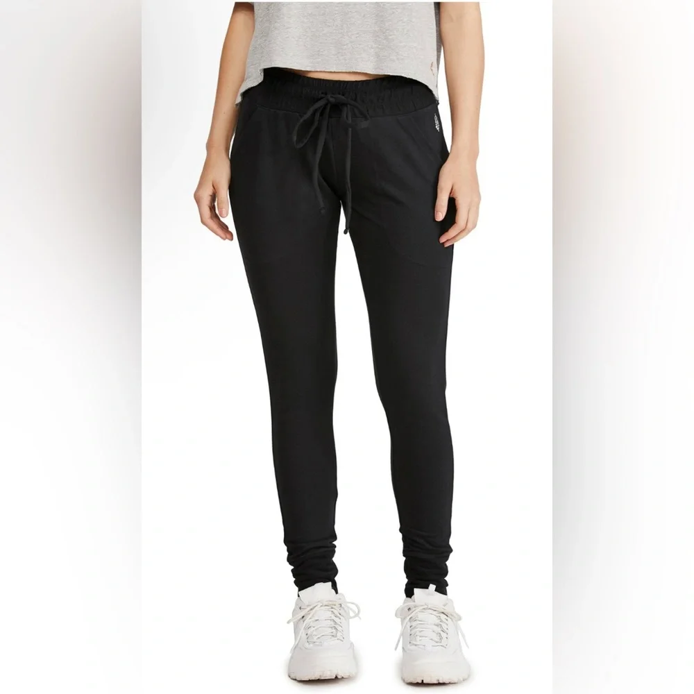 💫FP Movement by Free People Sunny Skinny Black Sweatpants, NWT, XS - Picture 1 of 12